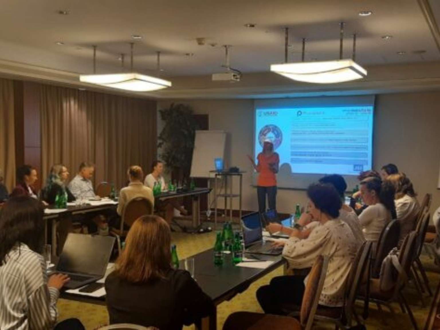 Larisa Hoffman from Physiopedia training Ukranian rehabilitation educators